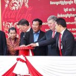 Seluruh Warga Kamboja Memboikot Minuman Coca – Cola