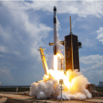 Inilah Rocket Falcon 9 Milik SpaceX Elon Musk Yang Di Gunakan Satelite Nusantara 5