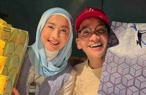 Ruben Onsu Perdana Merasakan Ibadah Umrah Bersama Rombongan